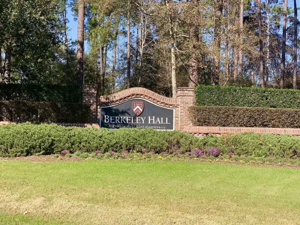 Berkeley Hall Golf Community Sign